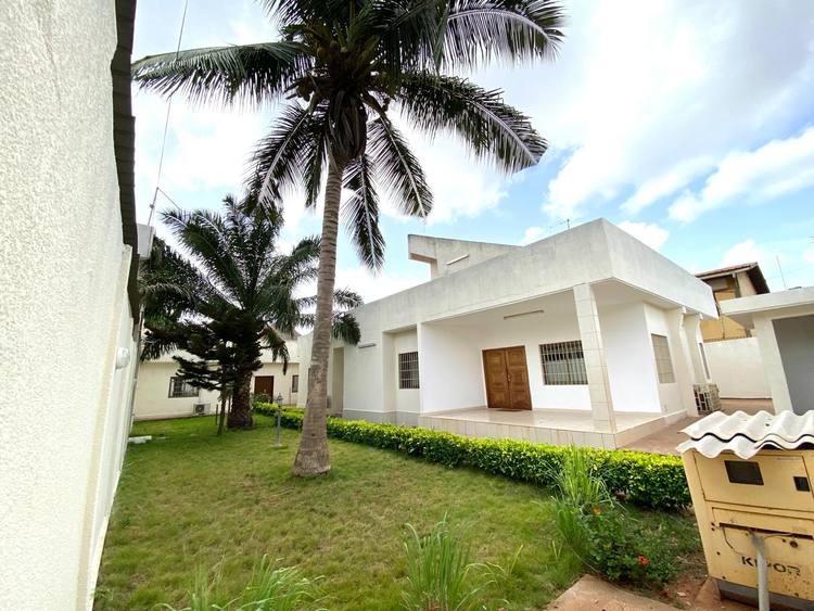 Unfurnished Villa in Djidjole