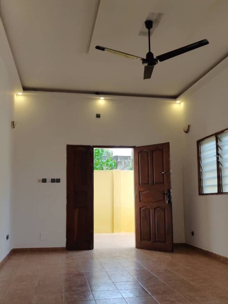 Villa à louer à BAGUIDA